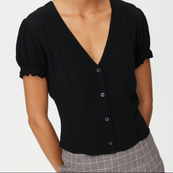 Sunday Best/Aritzia black t-shirt/cardigan top - Picture 4 of 4